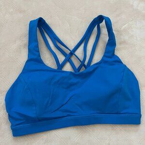 Lululemon Sports Bra Size 8 in Blue